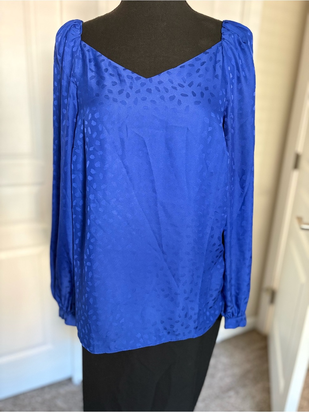 Ann Taylor Cobalt Blue Satin Square-Neck Long-Sleeve Satin Blouse - Office Siren - Picture 11 of 15